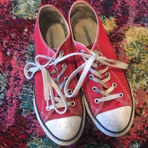 Red converse! Sz 3y/5W